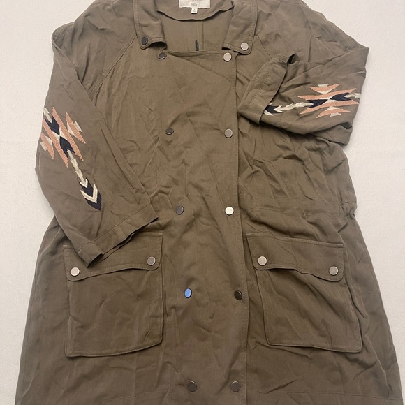 Size L Miss Me Womens large Green Aztec Top Shirt Double Breasted Button Front - Picture 3 of 12